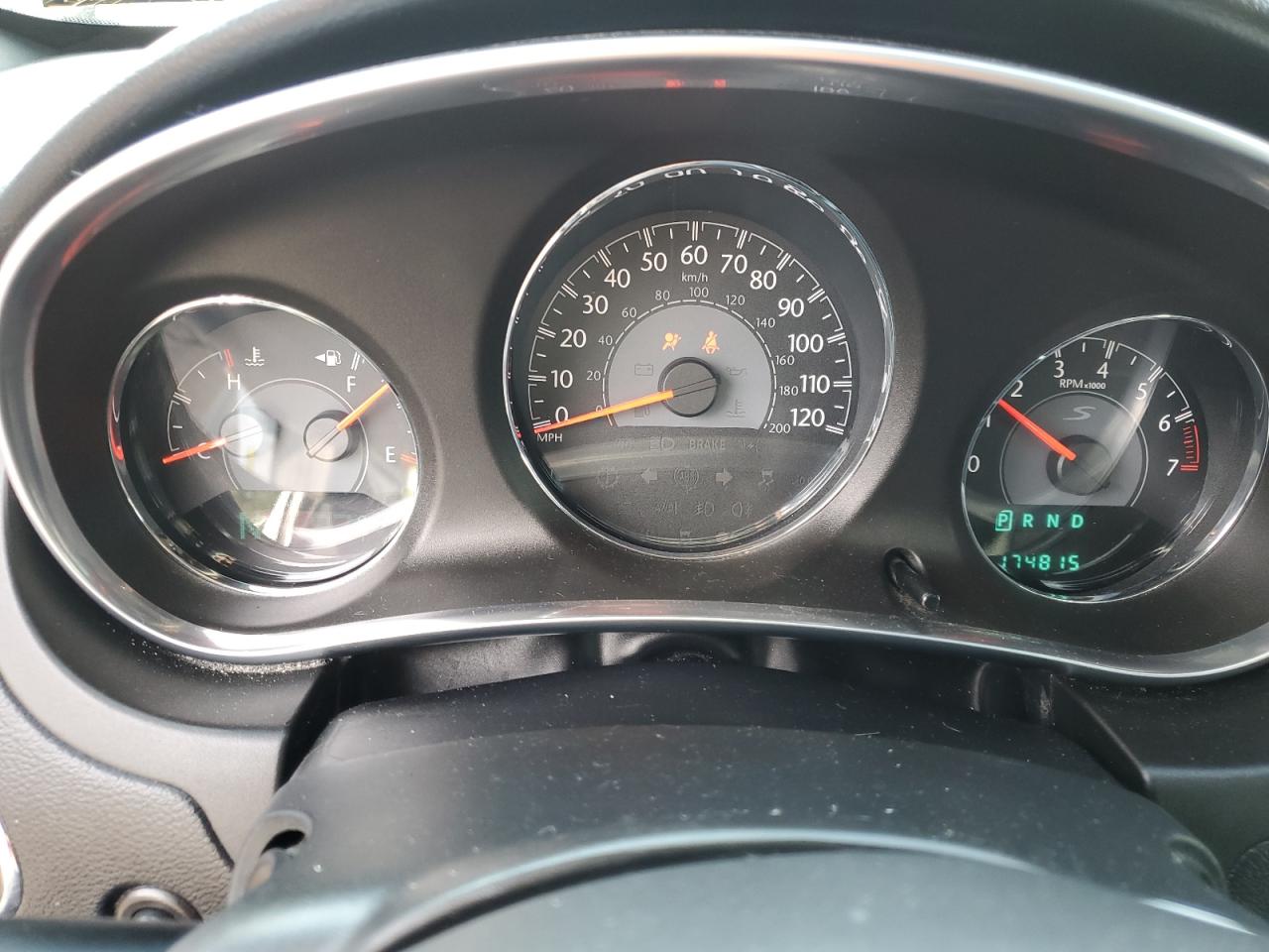 Chrysler 200 S