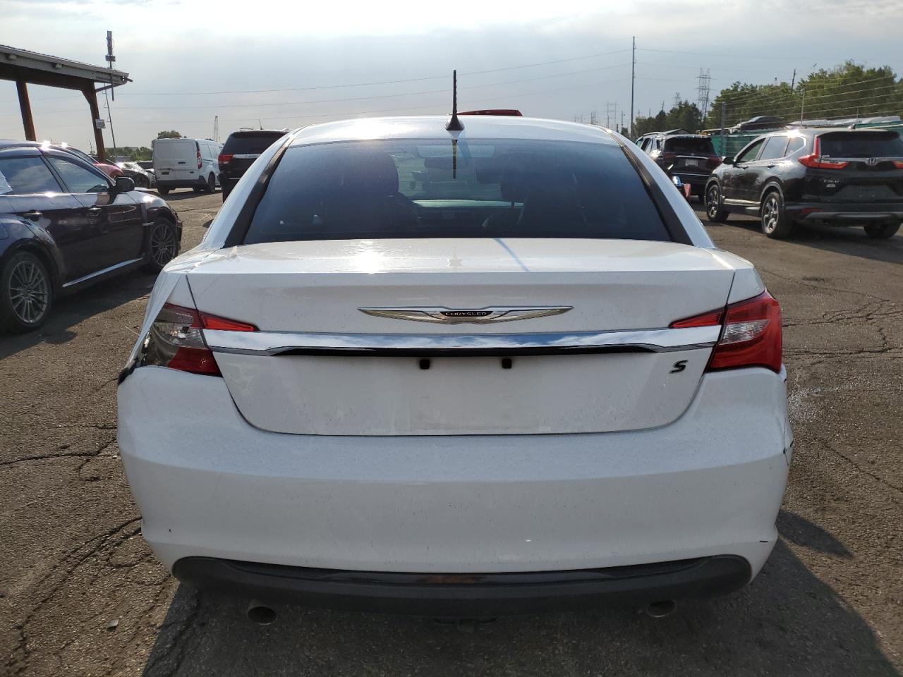 Chrysler 200 S