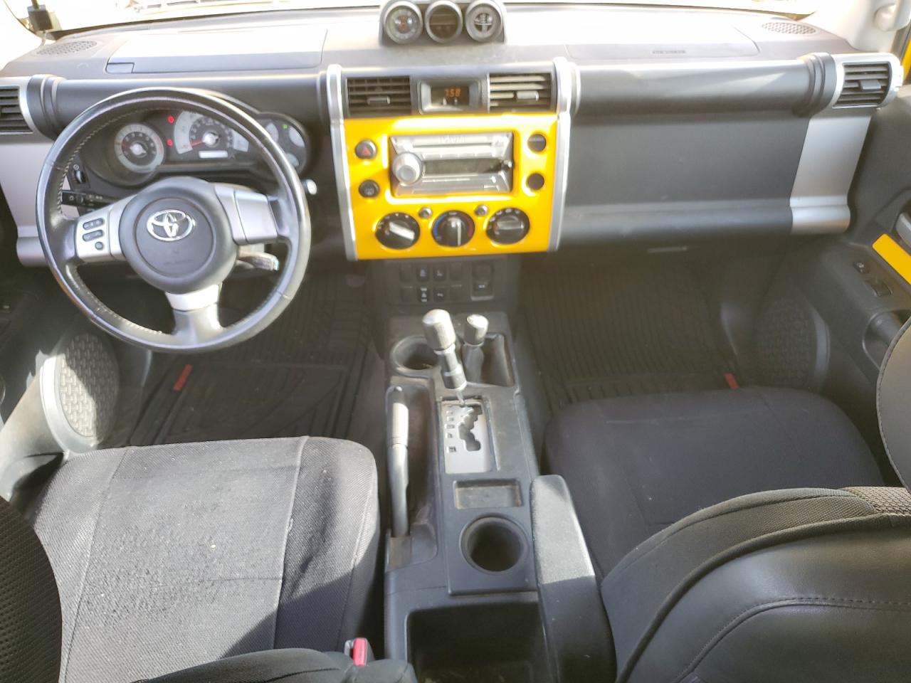 Toyota FJ Cruiser