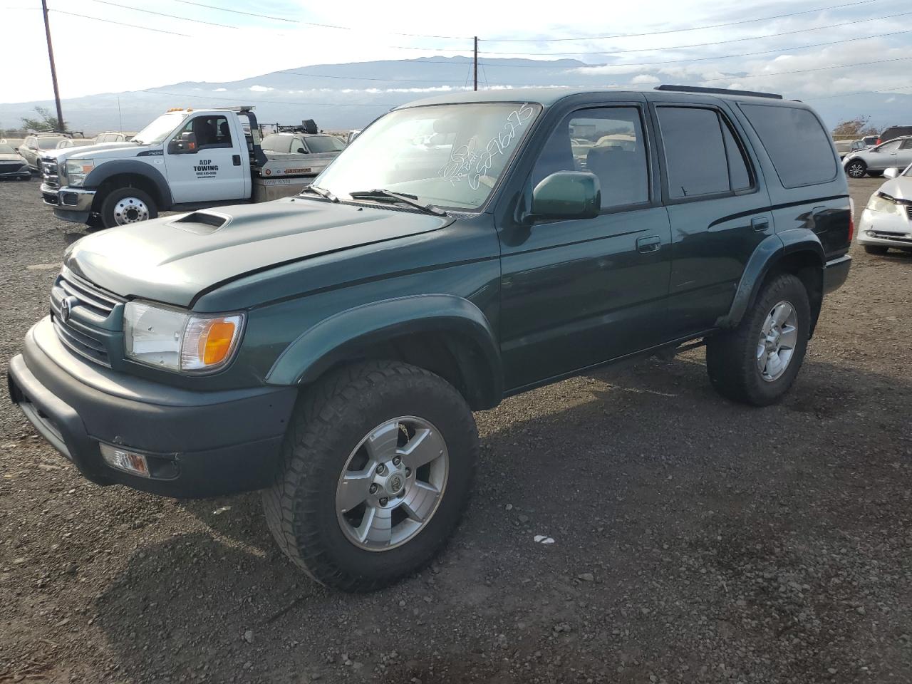 Salvage Toyota 4Runner Image