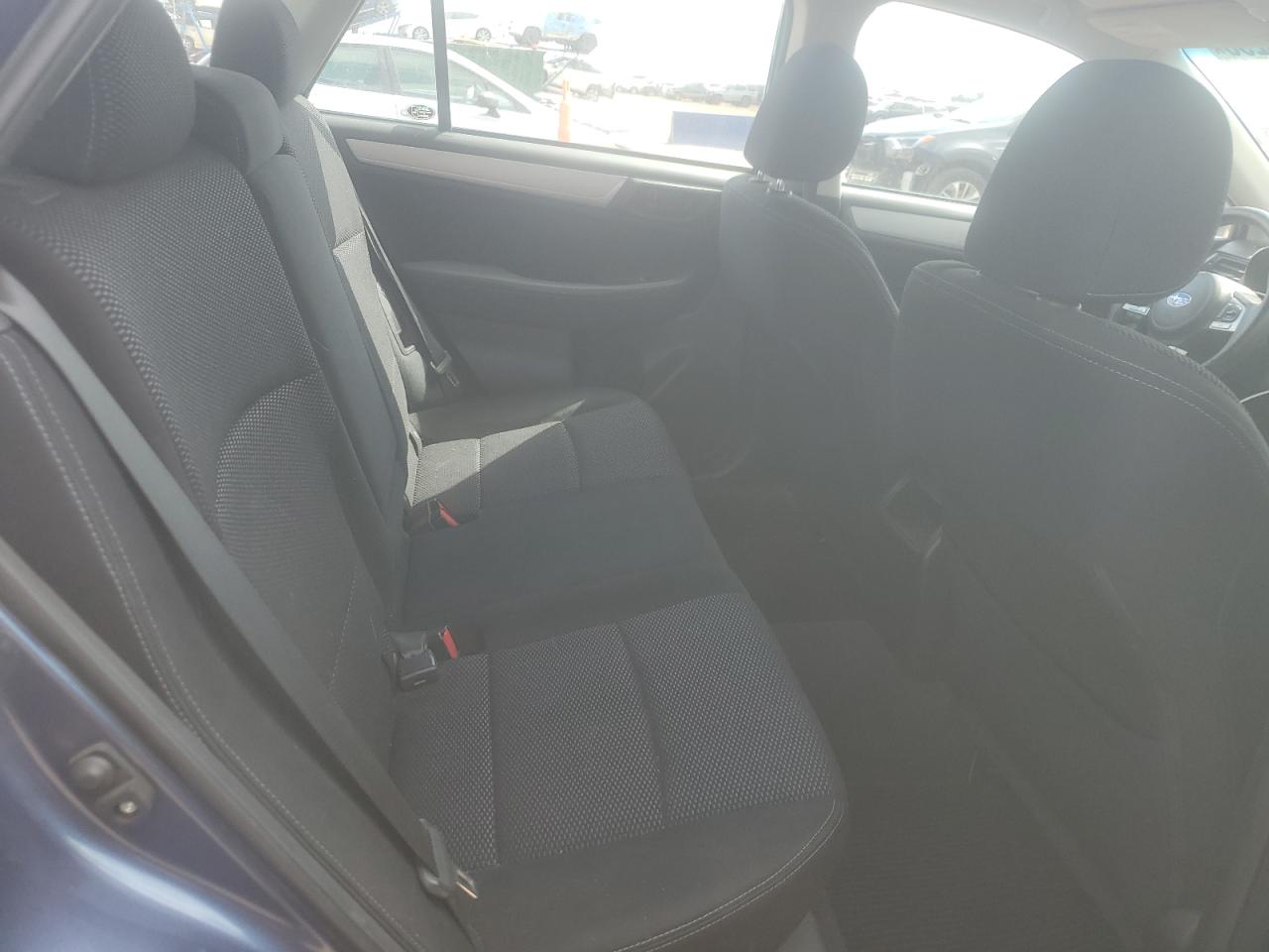 Subaru Outback 2.5i