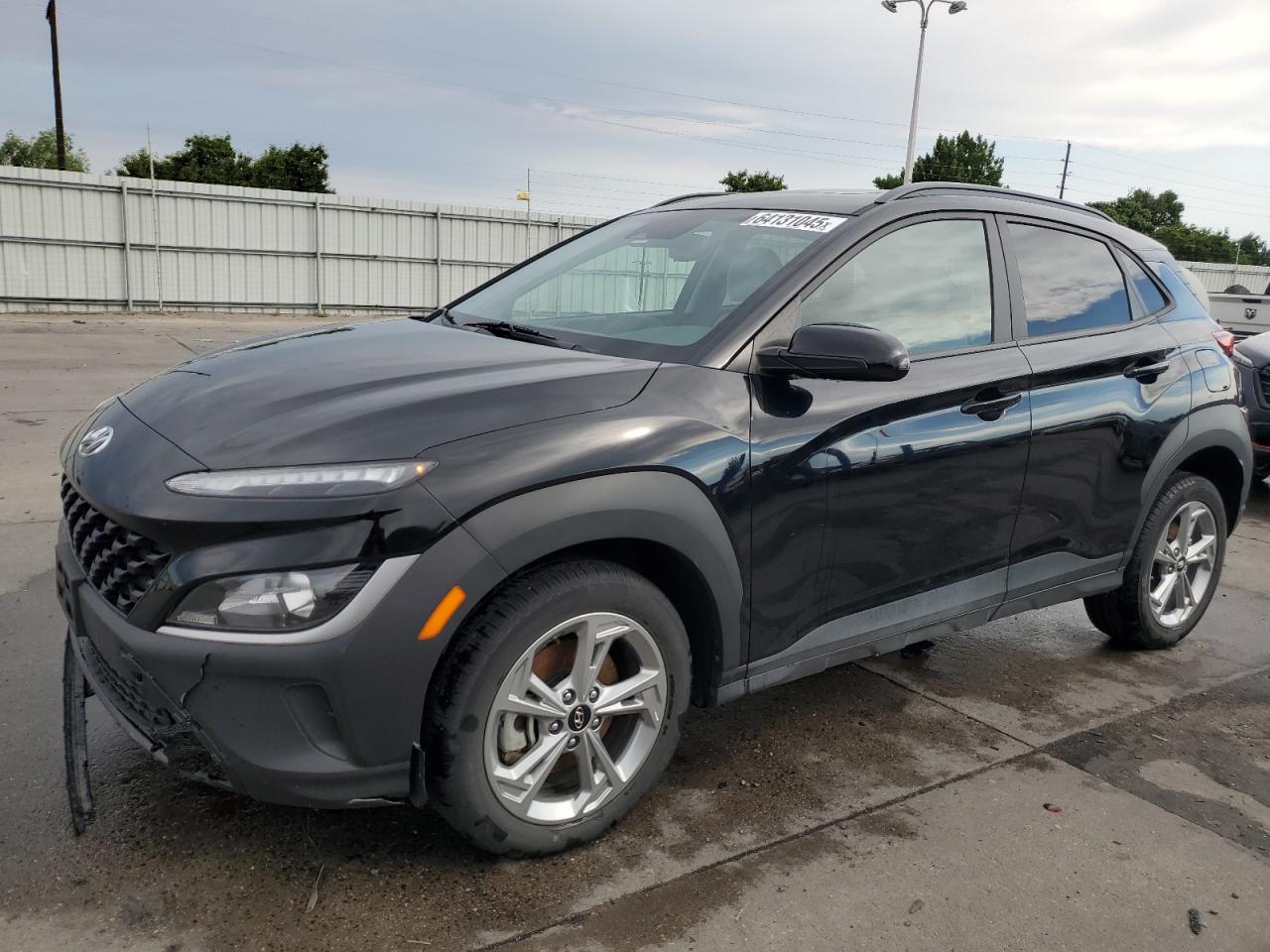Salvage Hyundai KONA Image