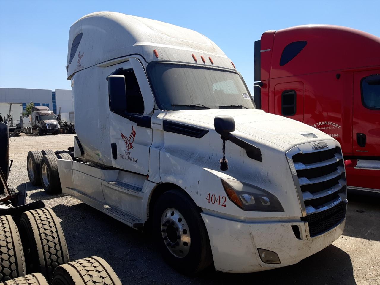 Salvage Freightliner Cascadia 126 Image