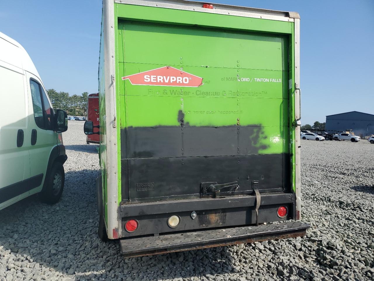 Ford Econoline E350 Super Duty Cutaway Van E350 Super Duty Cutaway Van