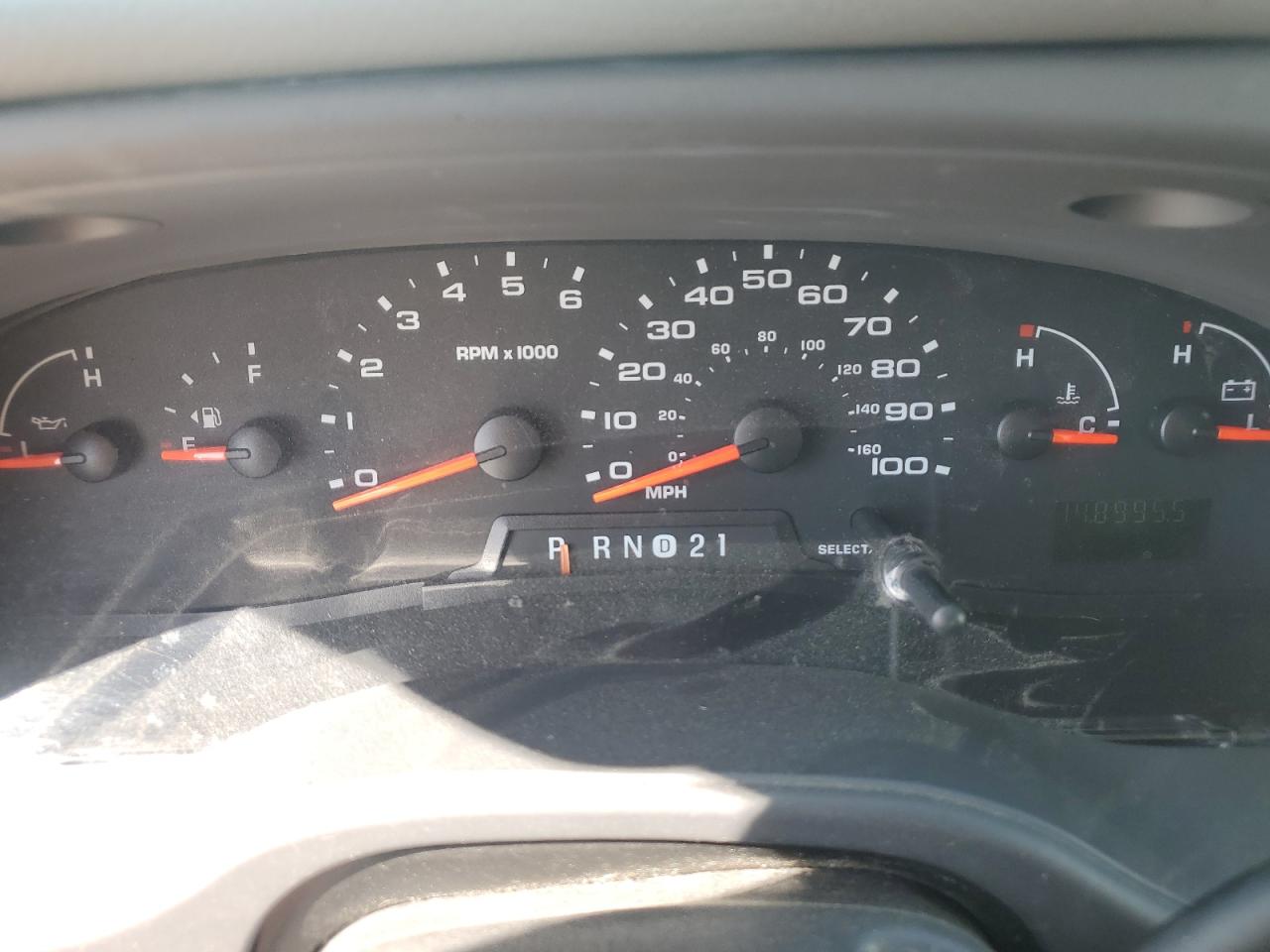 Ford Econoline E350 Super Duty Van
