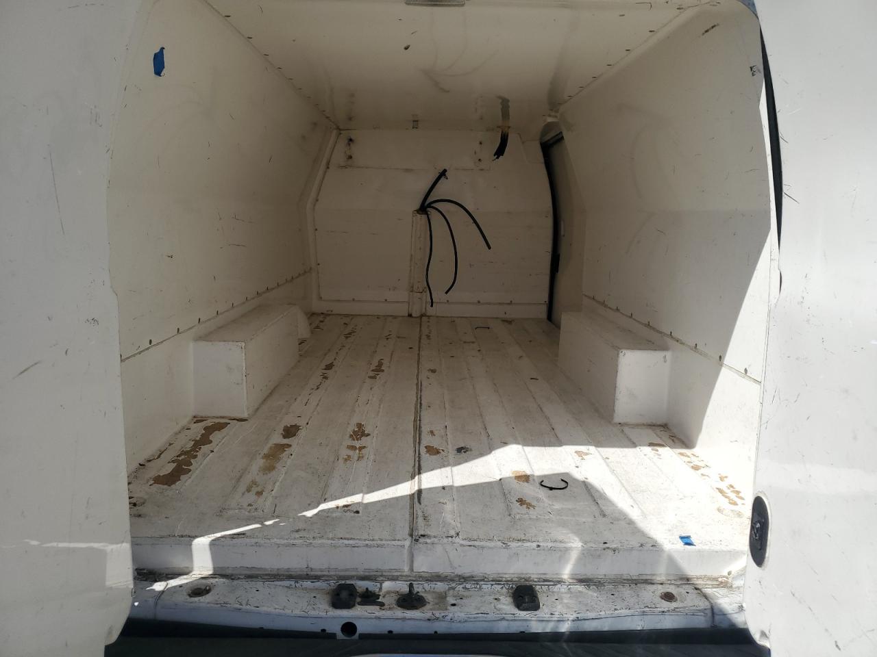 Ford Econoline E350 Super Duty Van