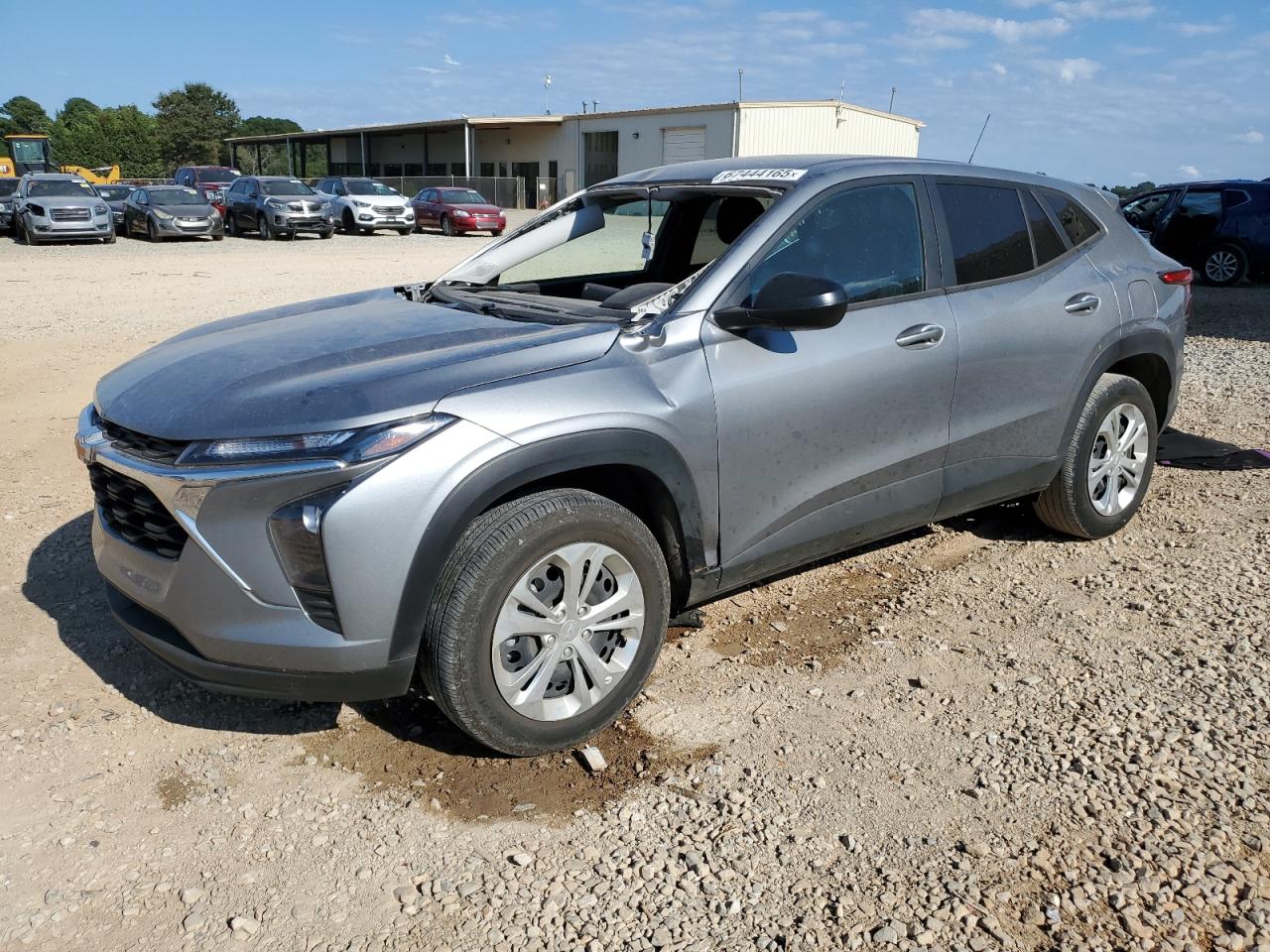 Salvage Chevrolet Trax Image