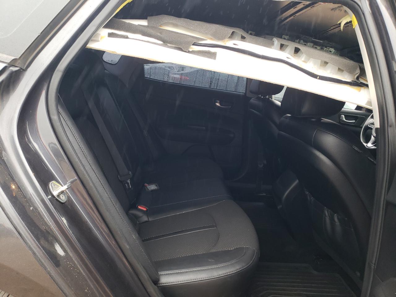 Kia Optima S