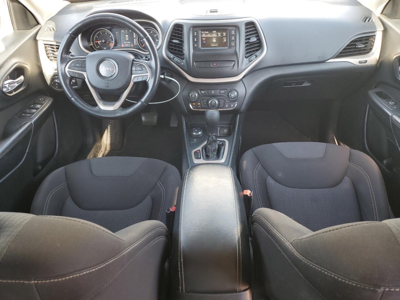 Jeep Grand Cherokee Latitude