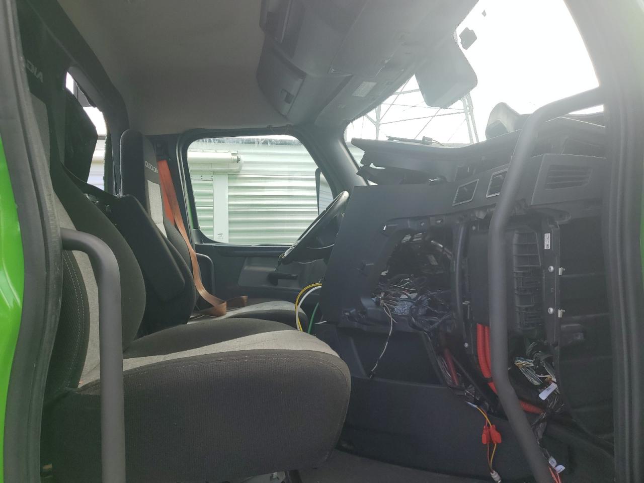Freightliner Cascadia 1