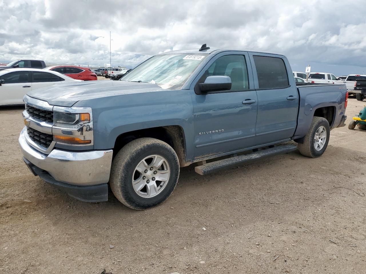 Salvage Chevrolet Silverado Image