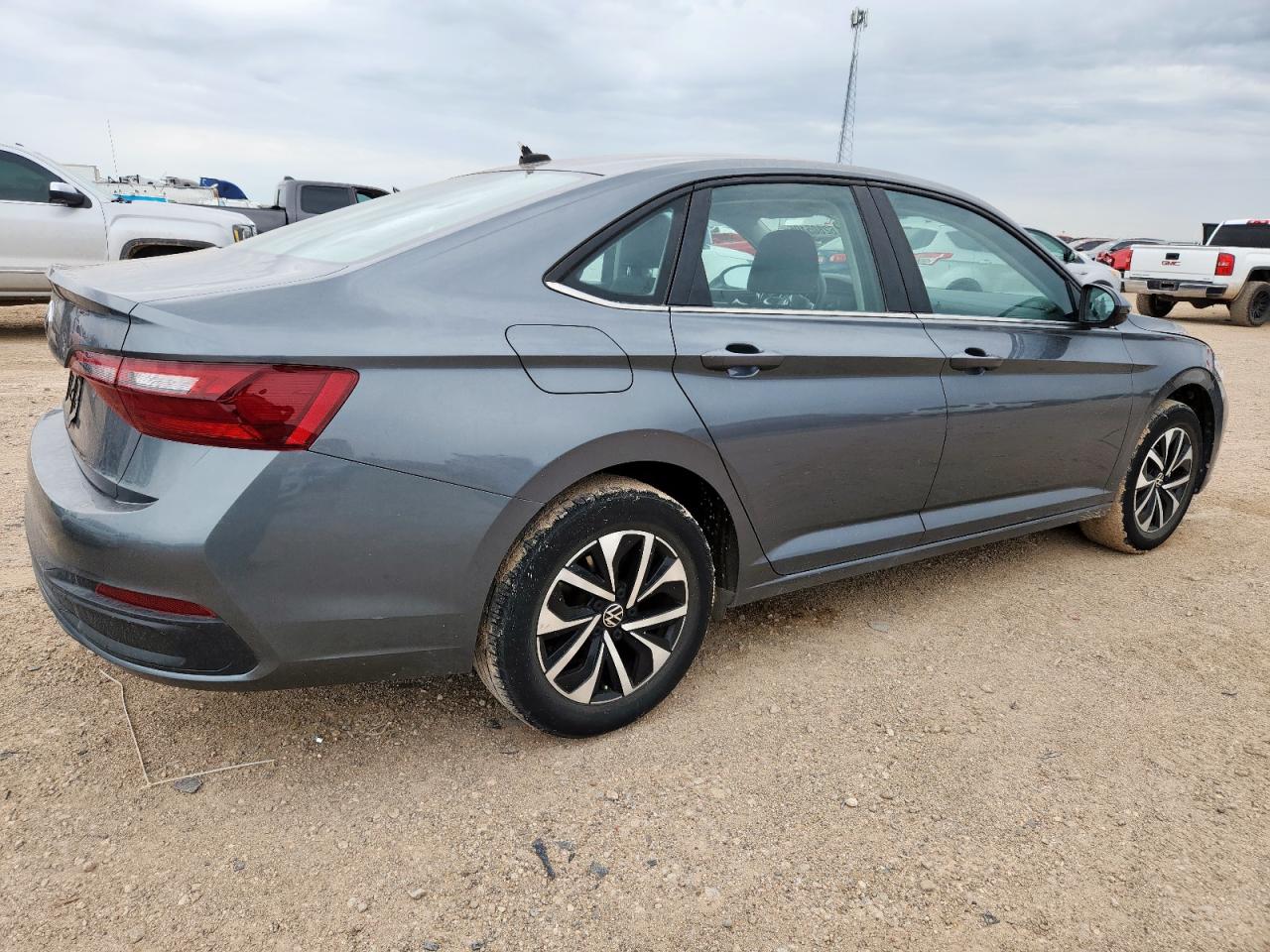 Volkswagen Jetta S