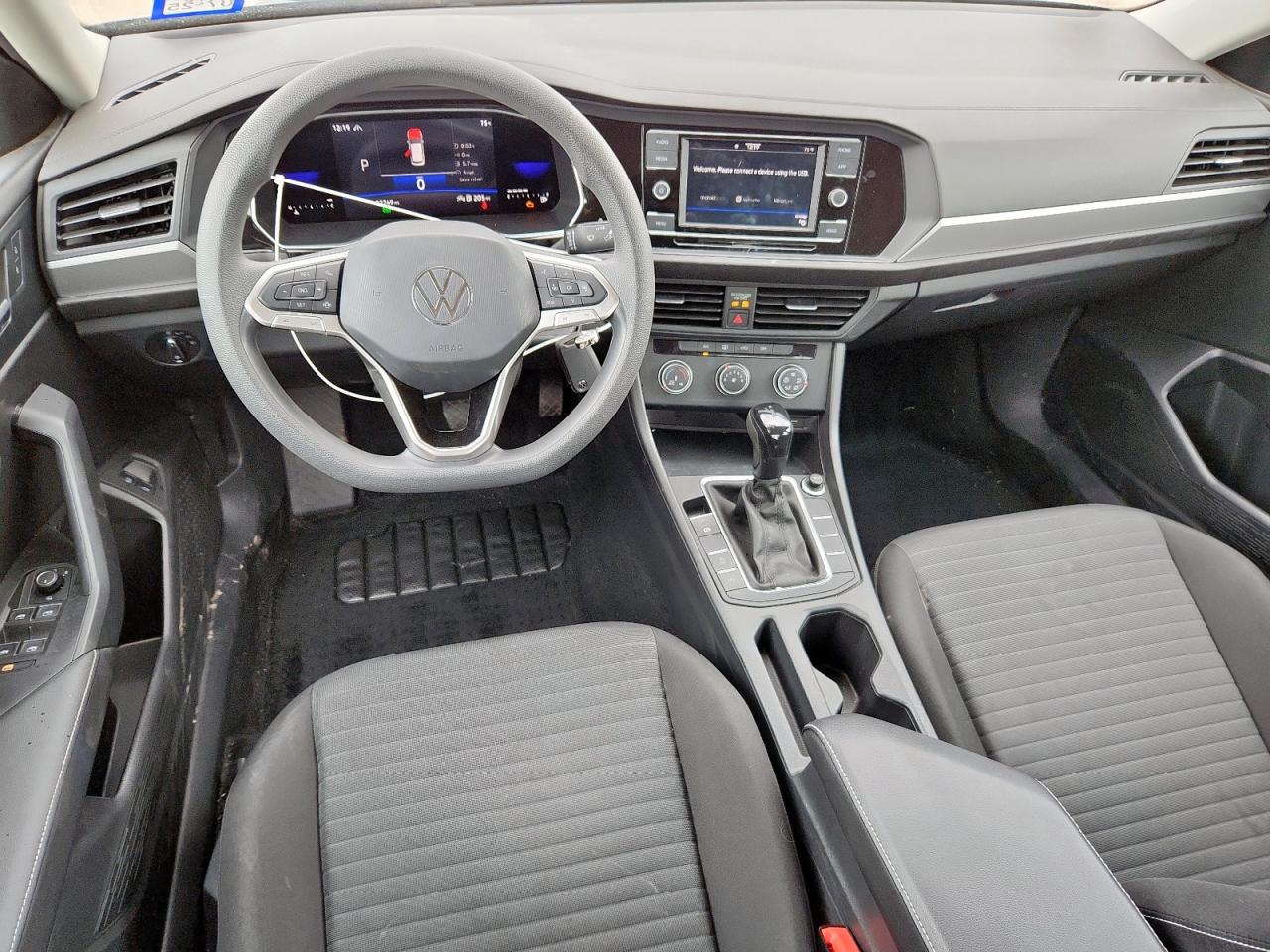 Volkswagen Jetta S