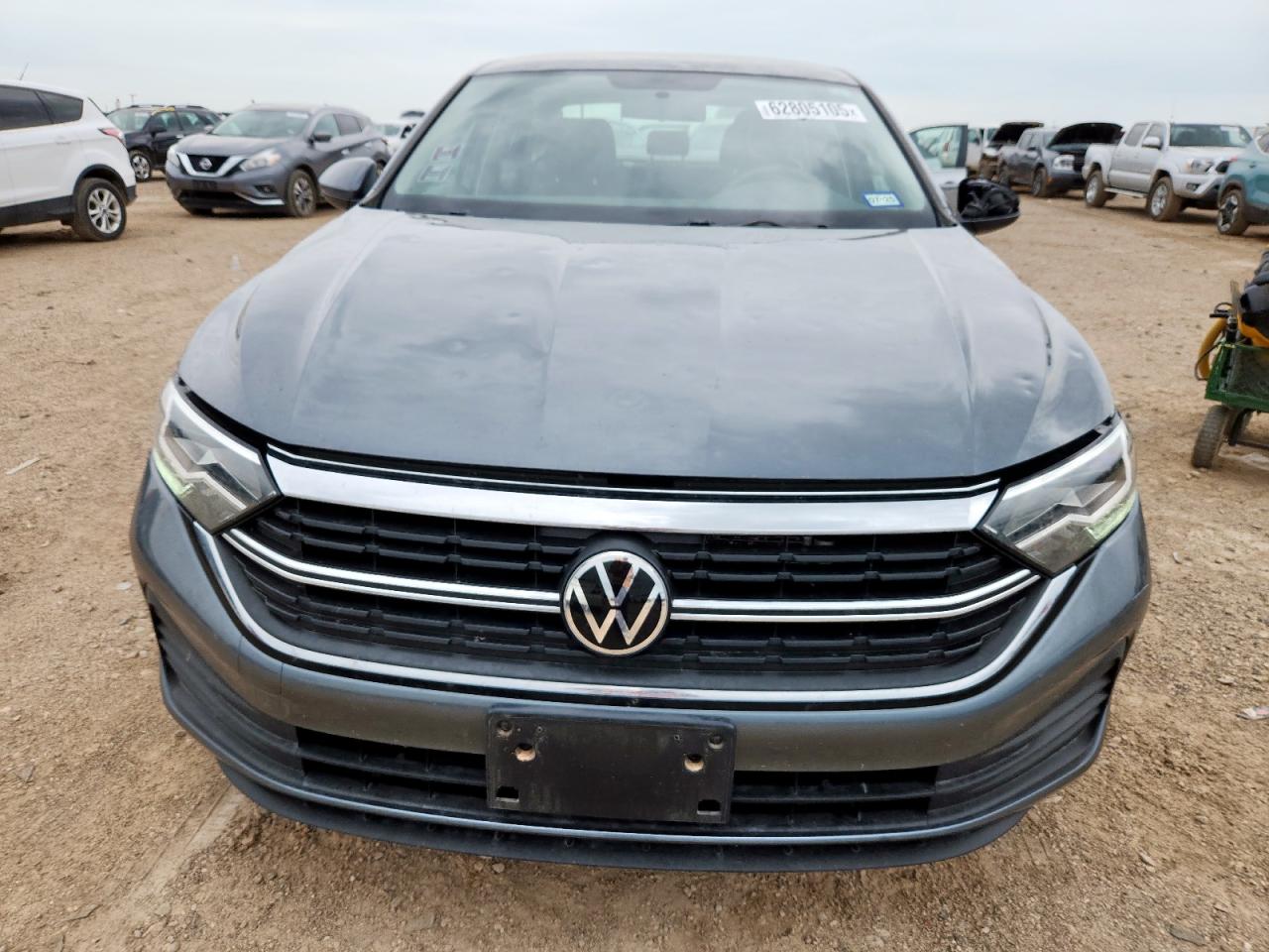 Volkswagen Jetta S