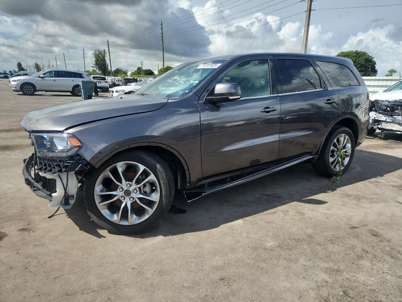 Salvage Dodge Durango Image
