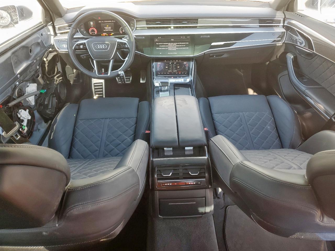 Audi S8