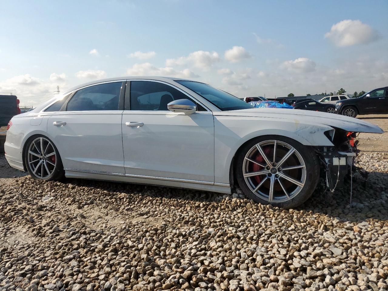 Audi S8