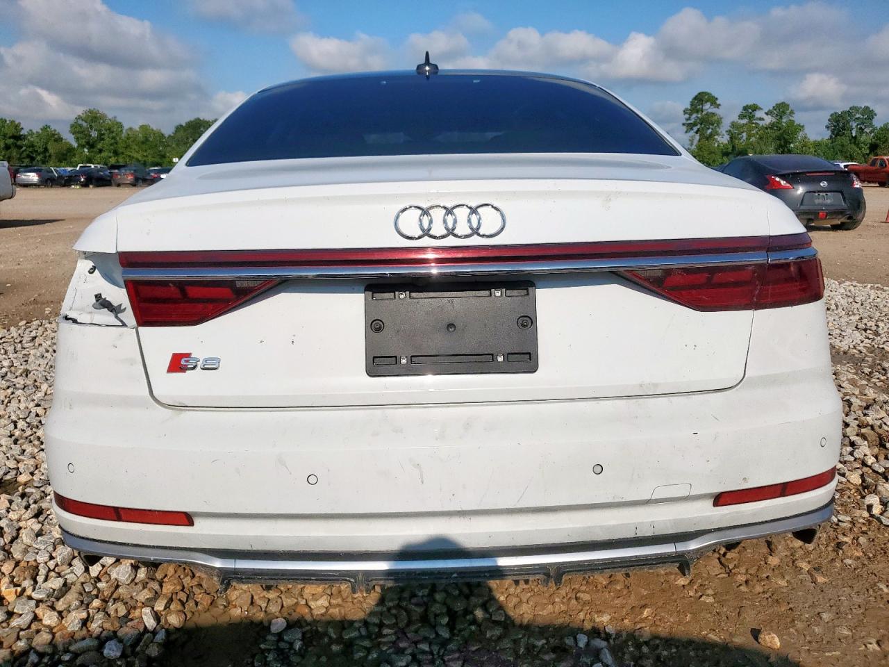 Audi S8