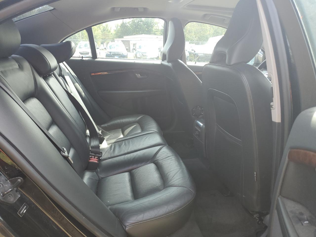 Volvo S80 T6