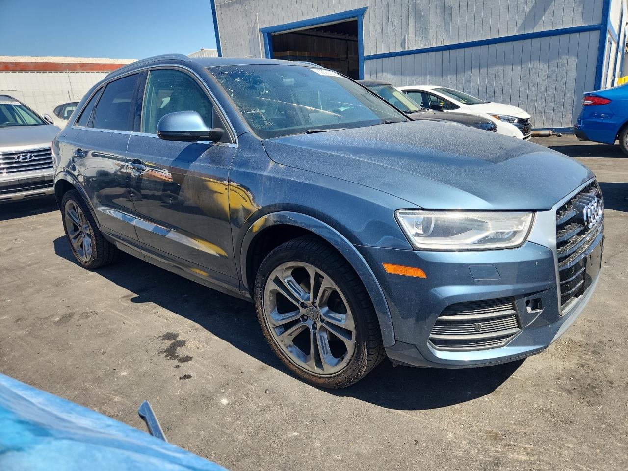 Audi Q3 Premium Plus