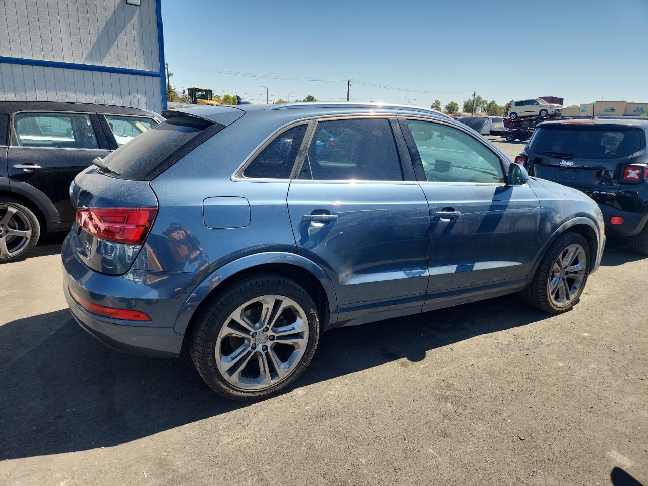 Audi Q3 Premium Plus