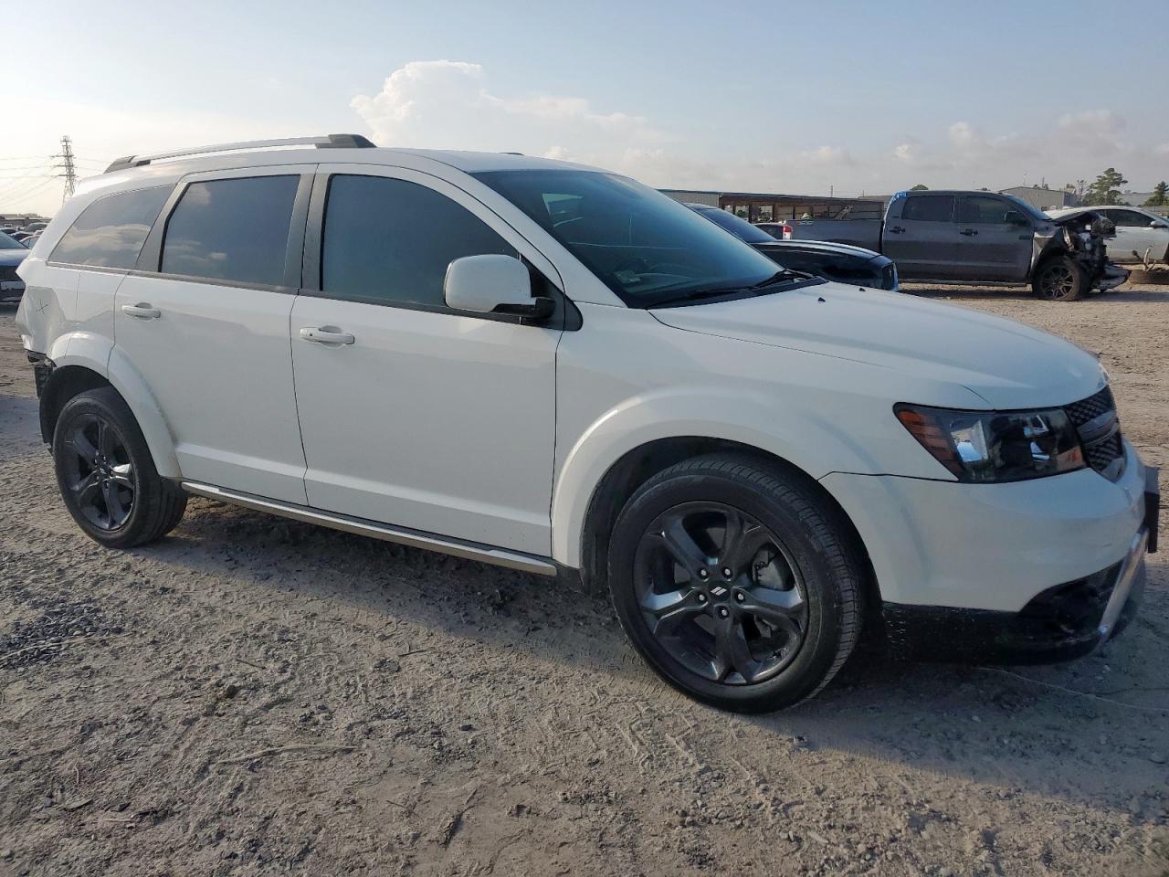 Dodge Journey Crossroad
