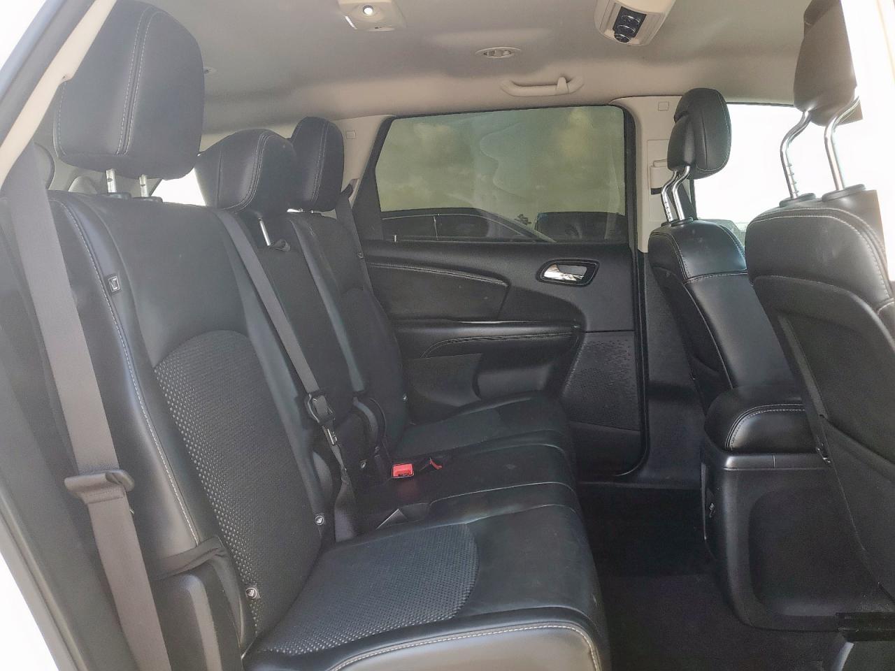 Dodge Journey Crossroad