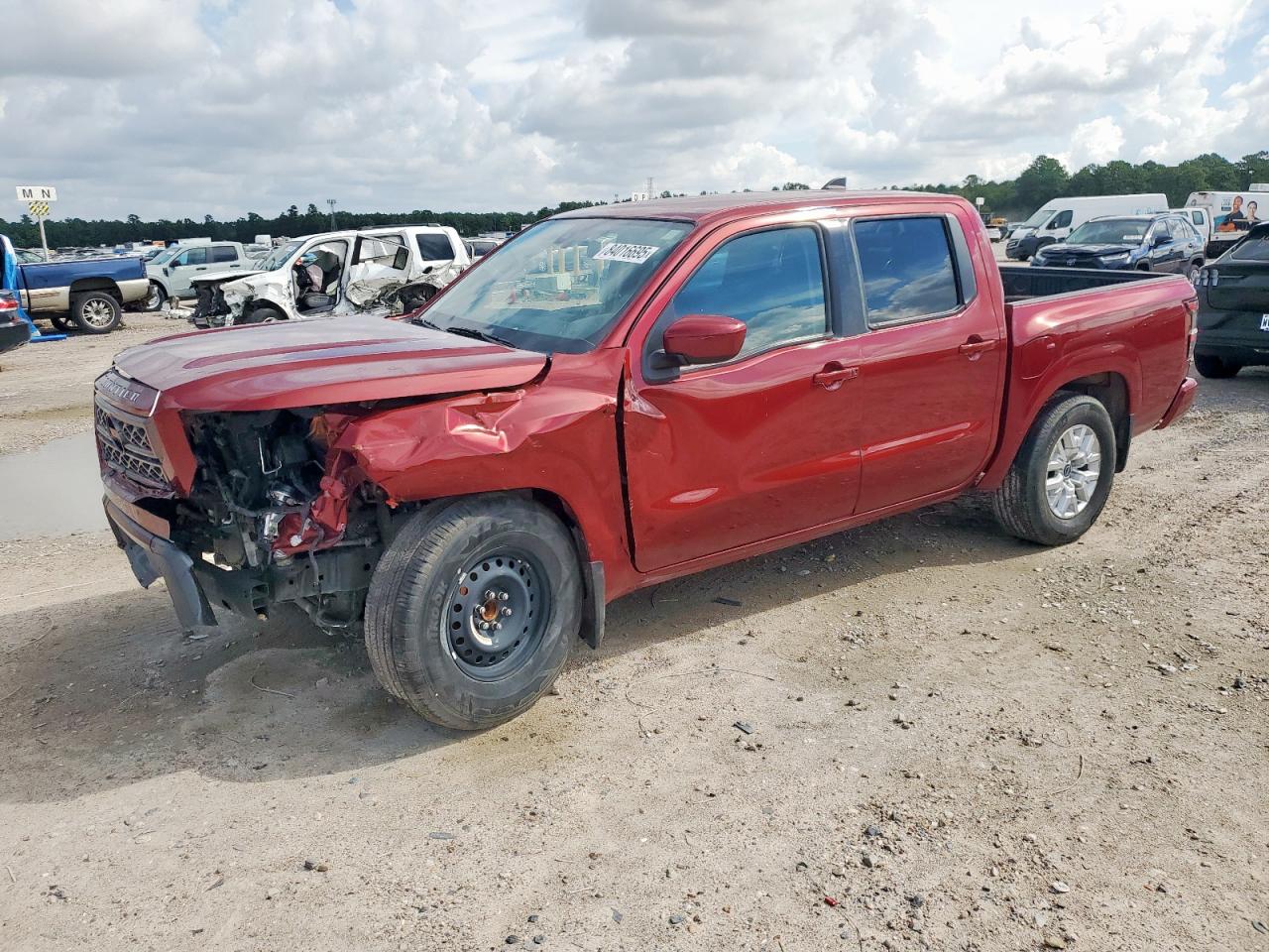 Salvage Nissan Frontier Image