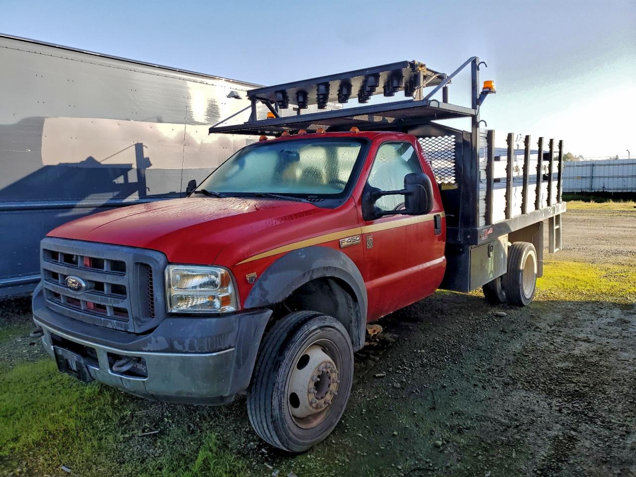 Salvage Ford F-450 Image