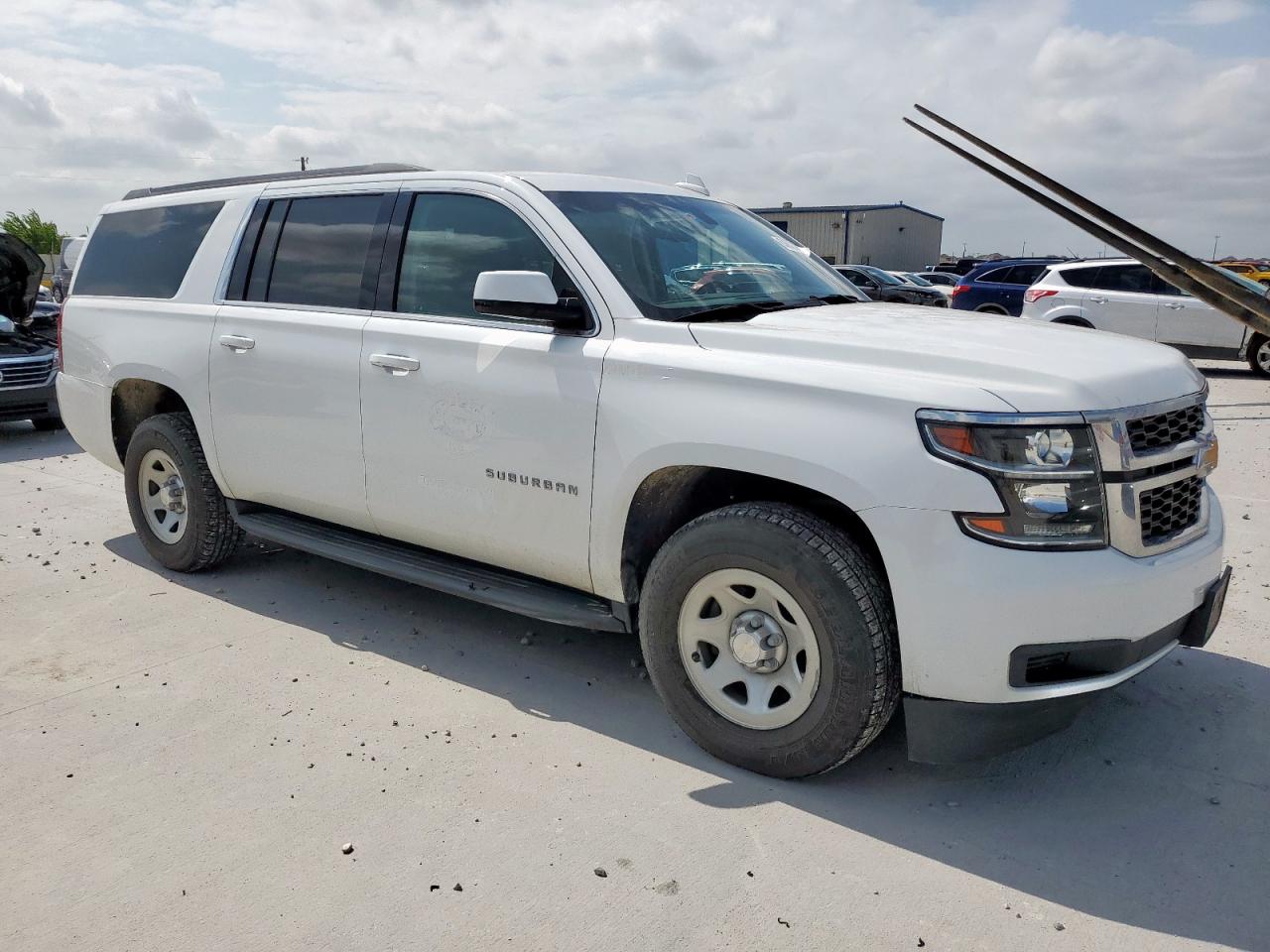 Chevrolet Suburban C1500