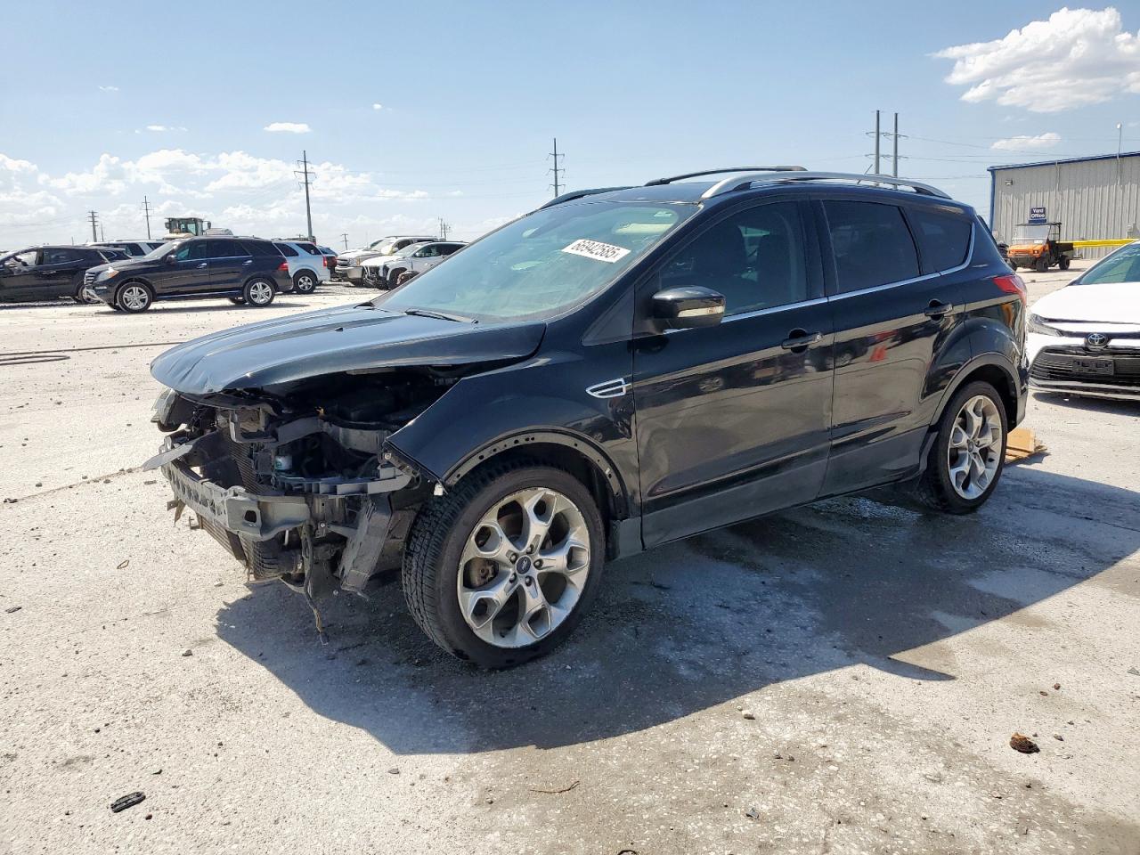 Salvage Ford Escape Image