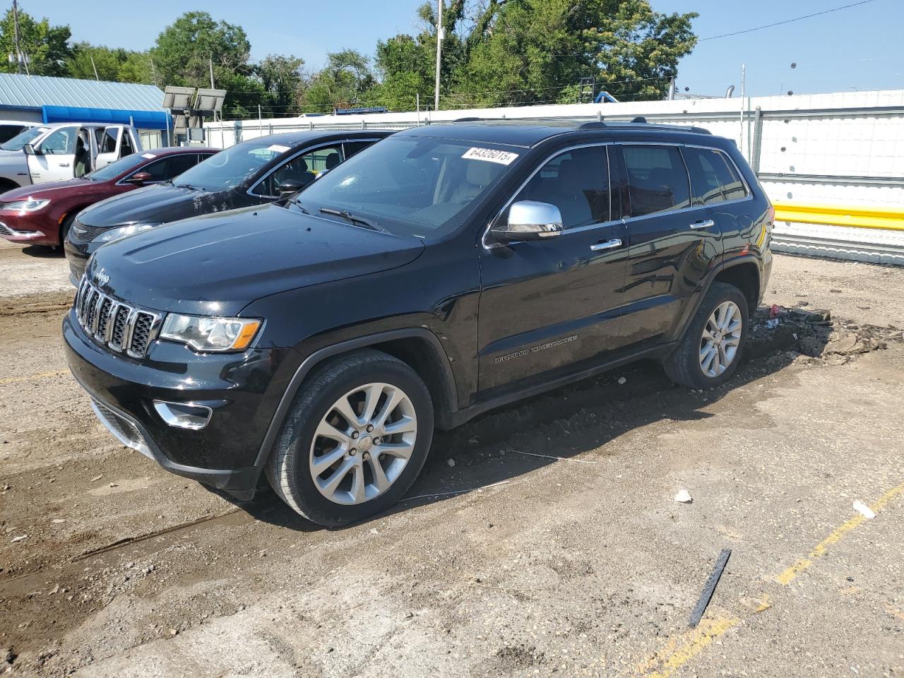 Salvage Jeep Grand Cherokee Image