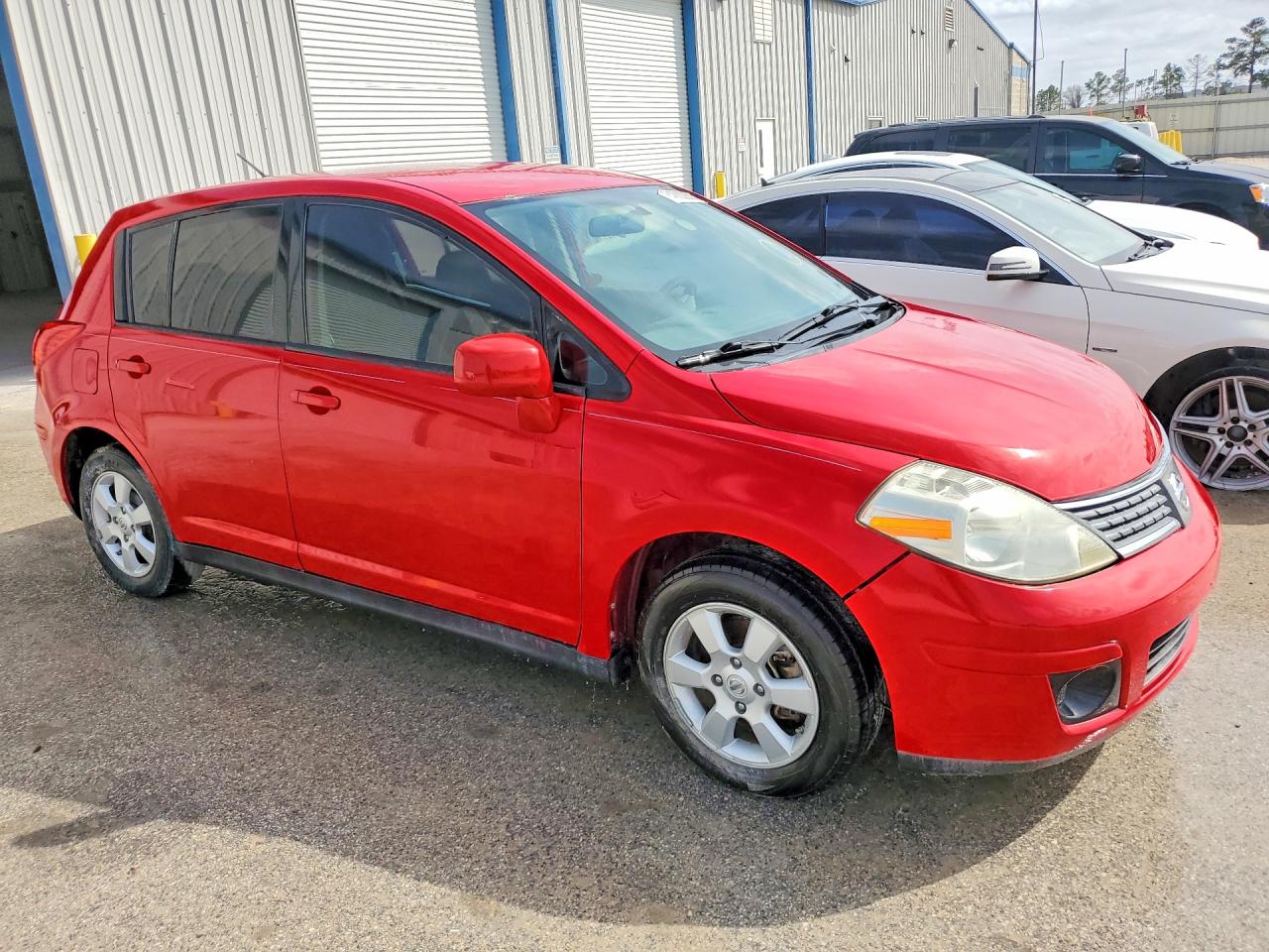Nissan Versa S