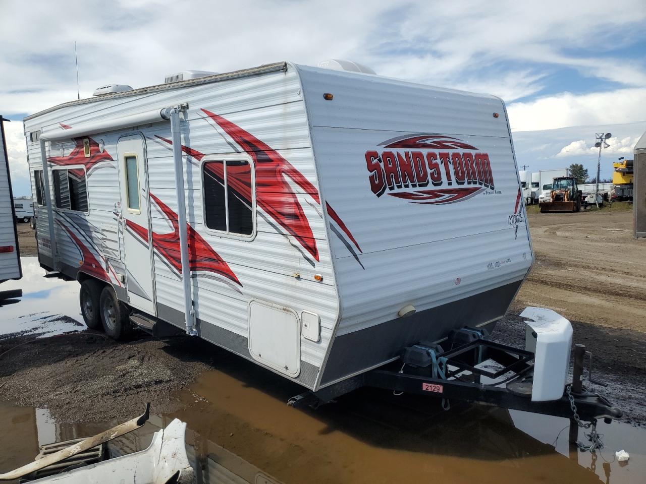Salvage Forest River Sandstorm Toy Hauler Image