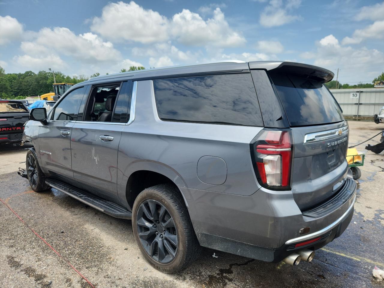 Chevrolet Suburban C1500 Premier