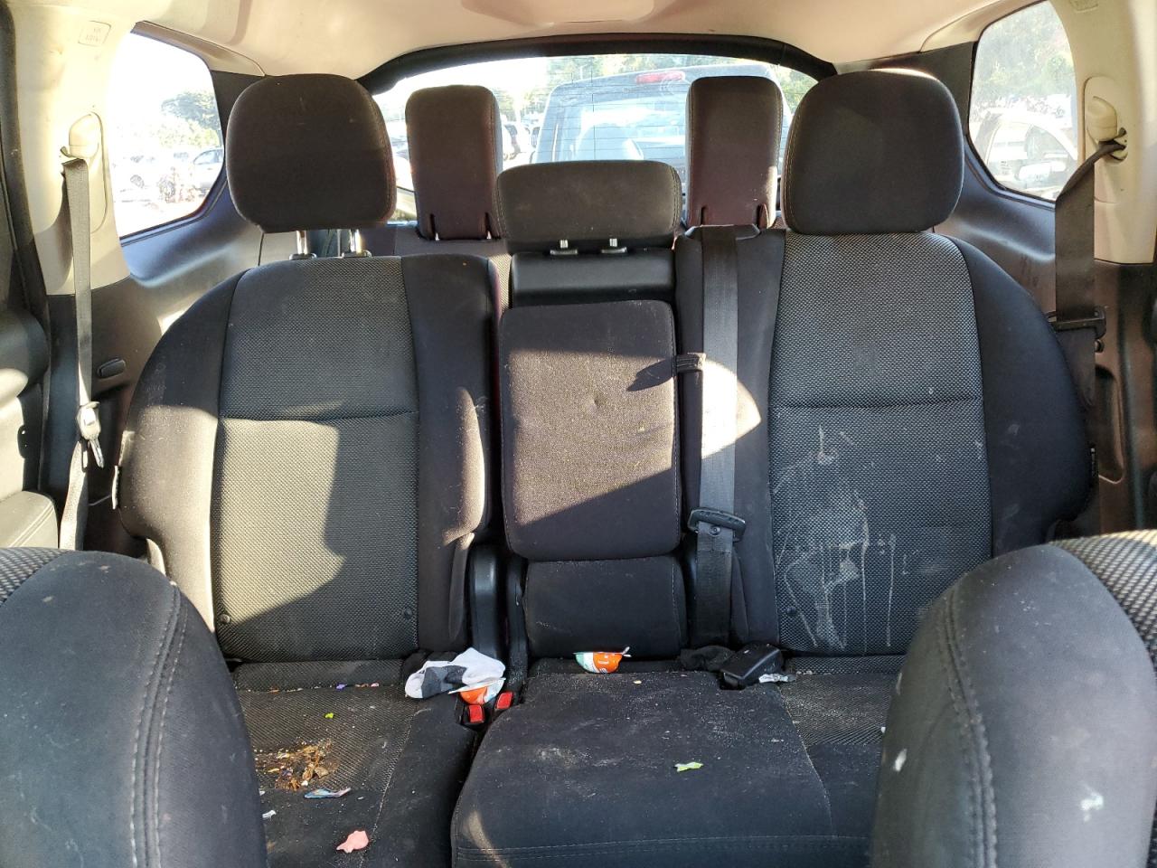 Nissan Pathfinder S