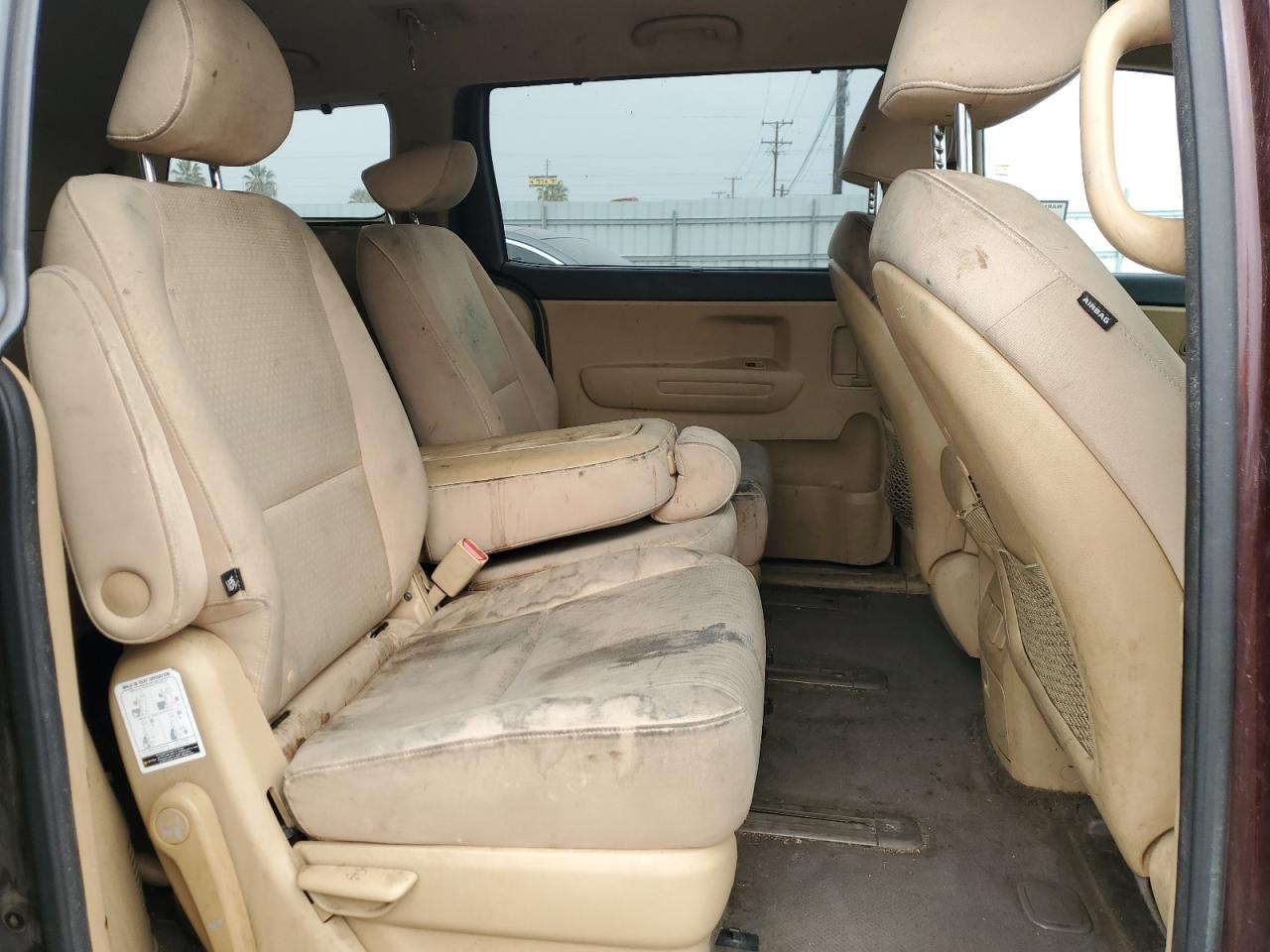 Kia Sedona Lx