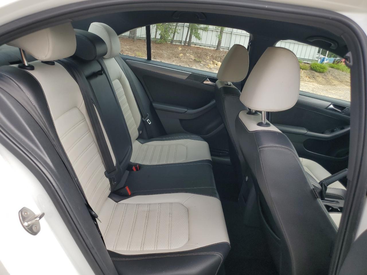 Volkswagen Jetta Sport