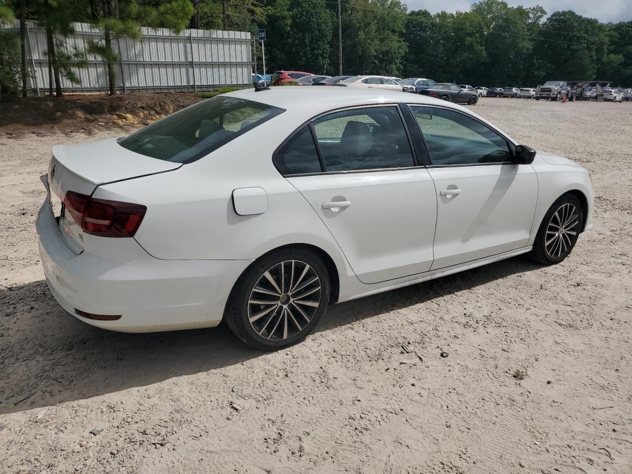 Volkswagen Jetta Sport