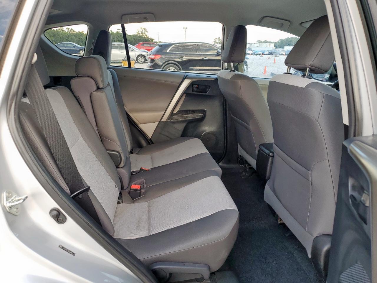 Toyota RAV4 Le