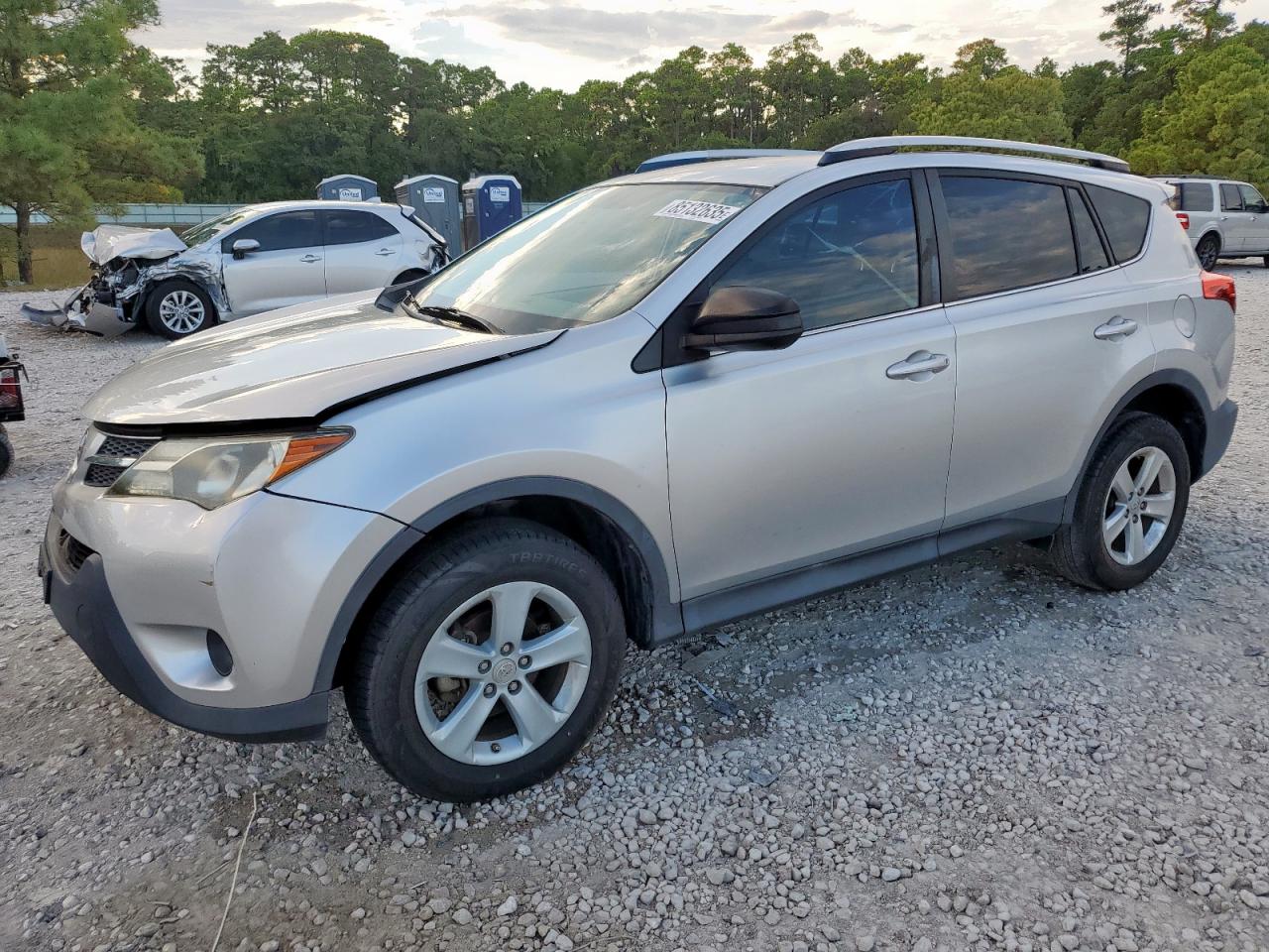 Salvage Toyota RAV4 Image