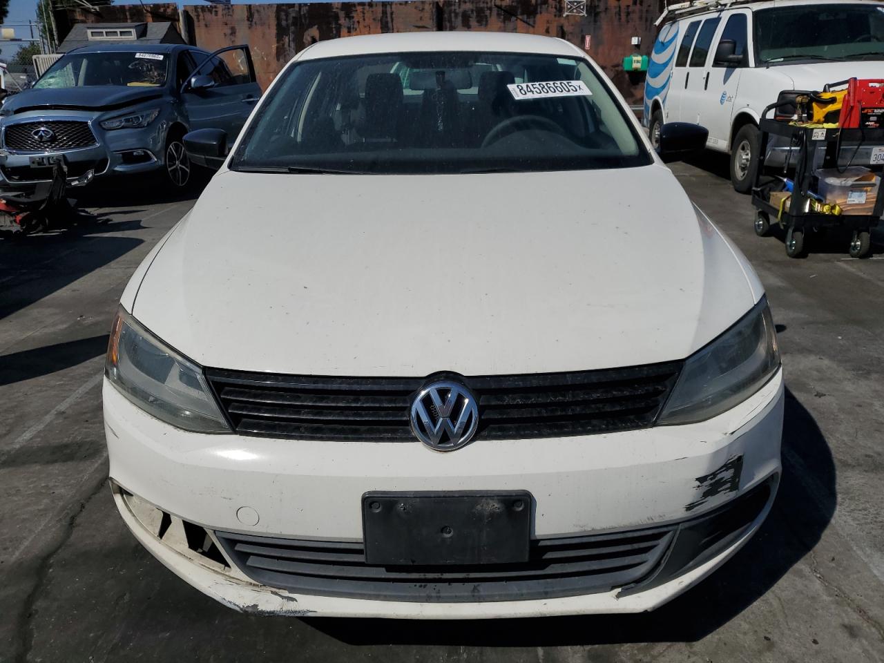 Volkswagen Jetta Base
