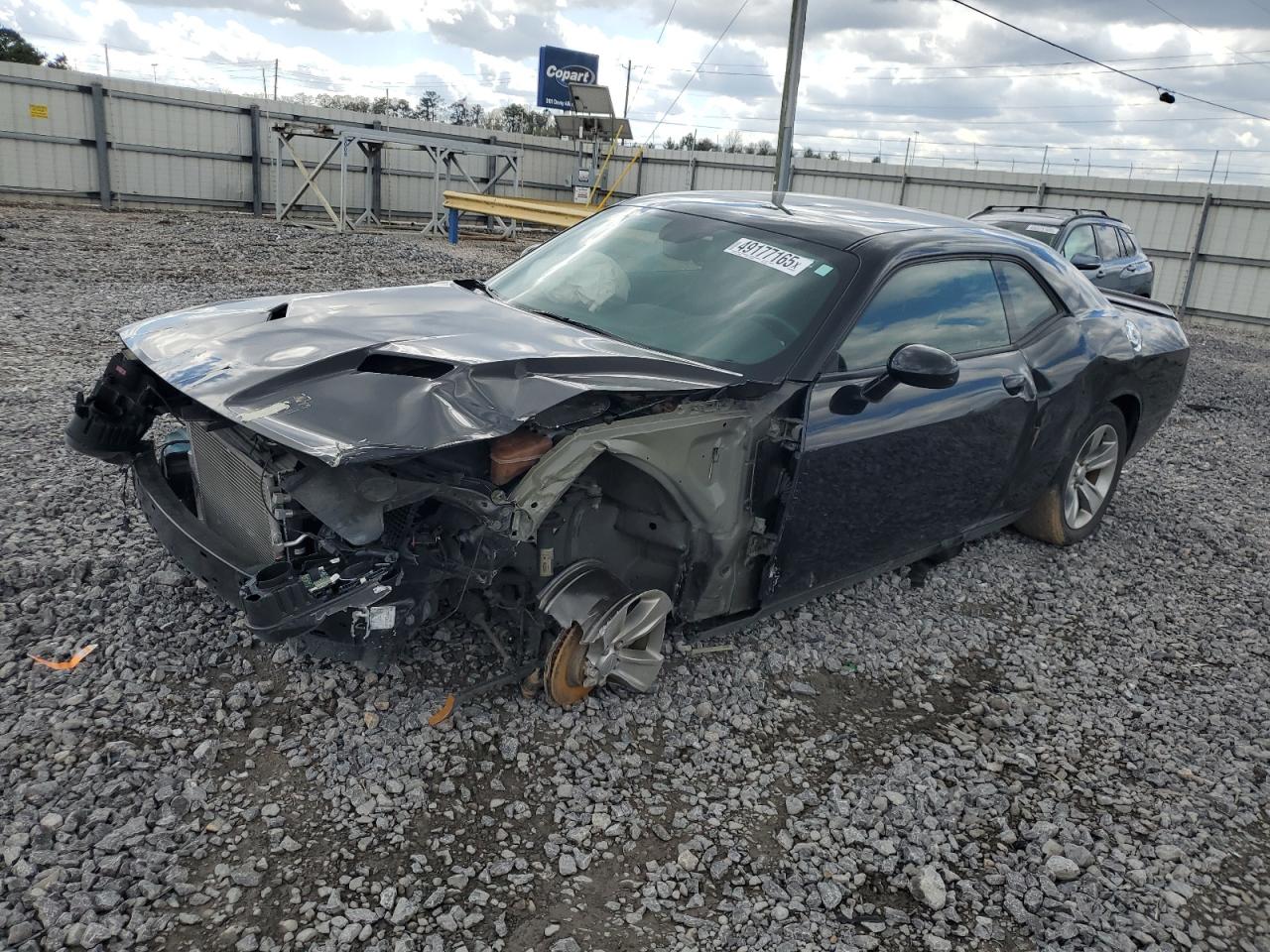 Salvage Dodge Challenger Image