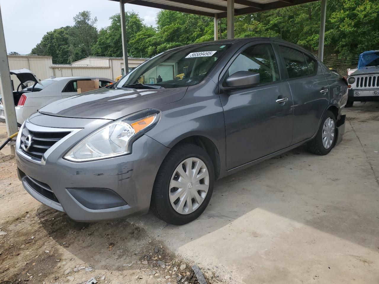 Salvage Nissan Versa Image