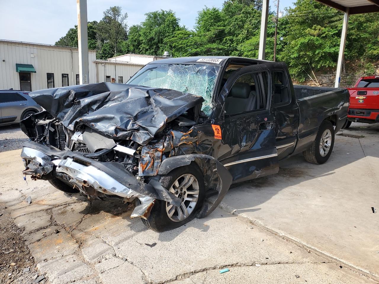 Salvage Chevrolet Silverado Image