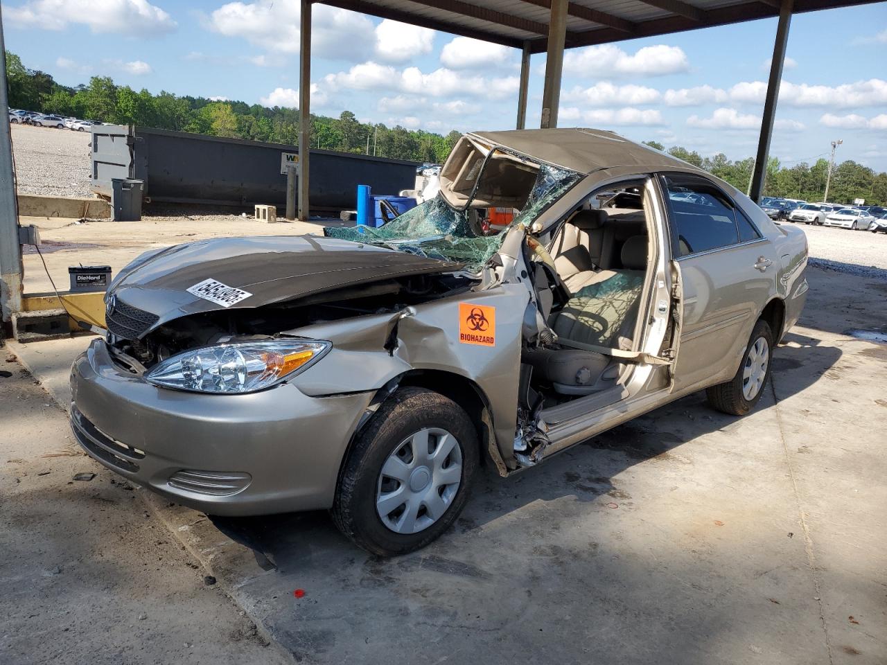 Salvage Toyota Camry Image