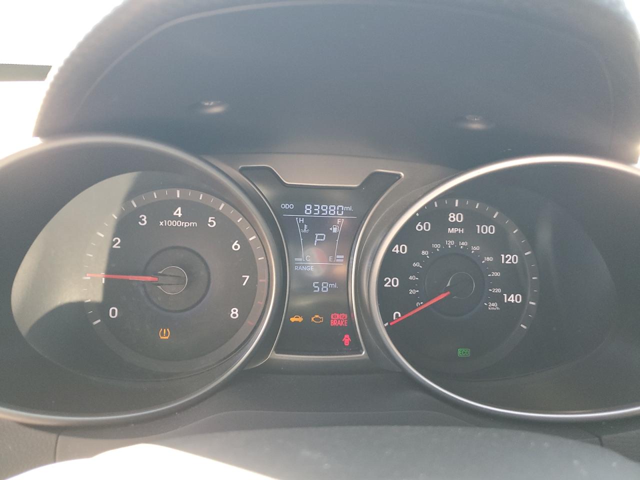Hyundai VELOSTER Base