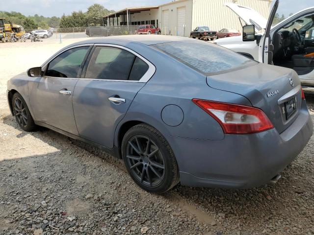 Nissan Maxima S