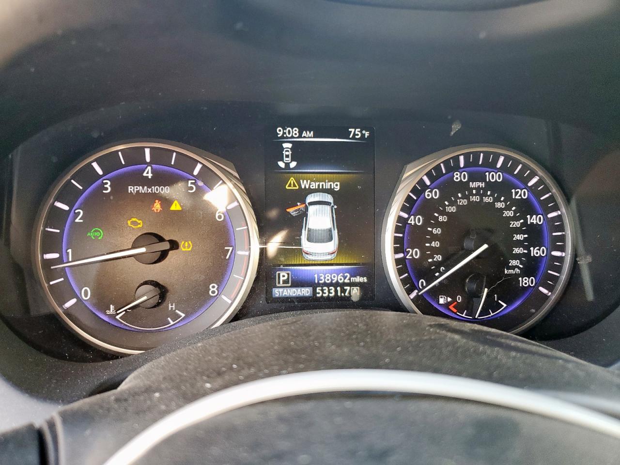 INFINITI Q50 Base