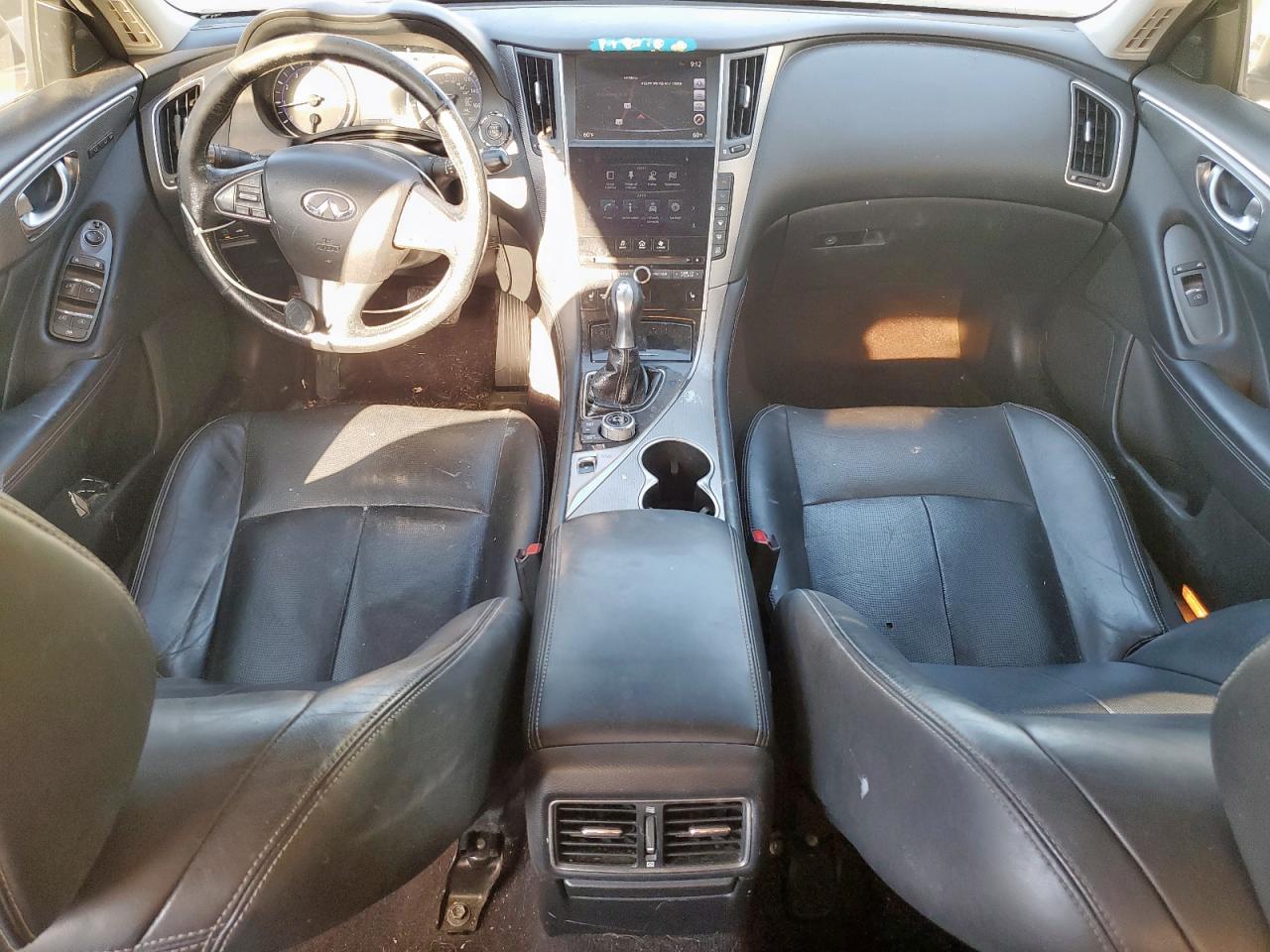 INFINITI Q50 Base